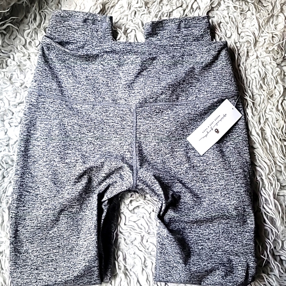 🩶 SPIRITUAL GANGSTER SUPER SMOOTH AND SOFT LEGGINGS! - Picture 1 of 12